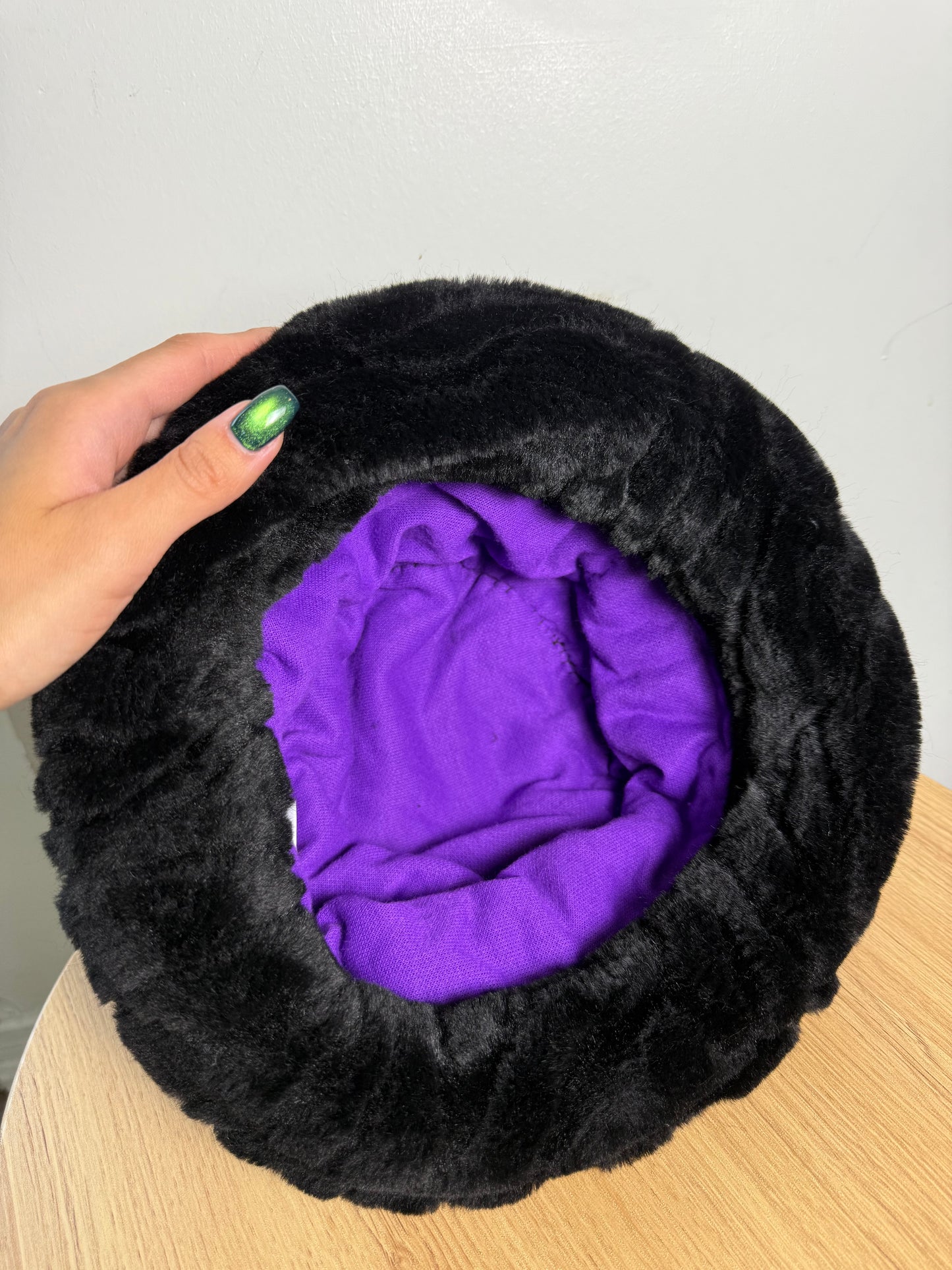 Work Rection Women's Black Faux Fur Winter Hat