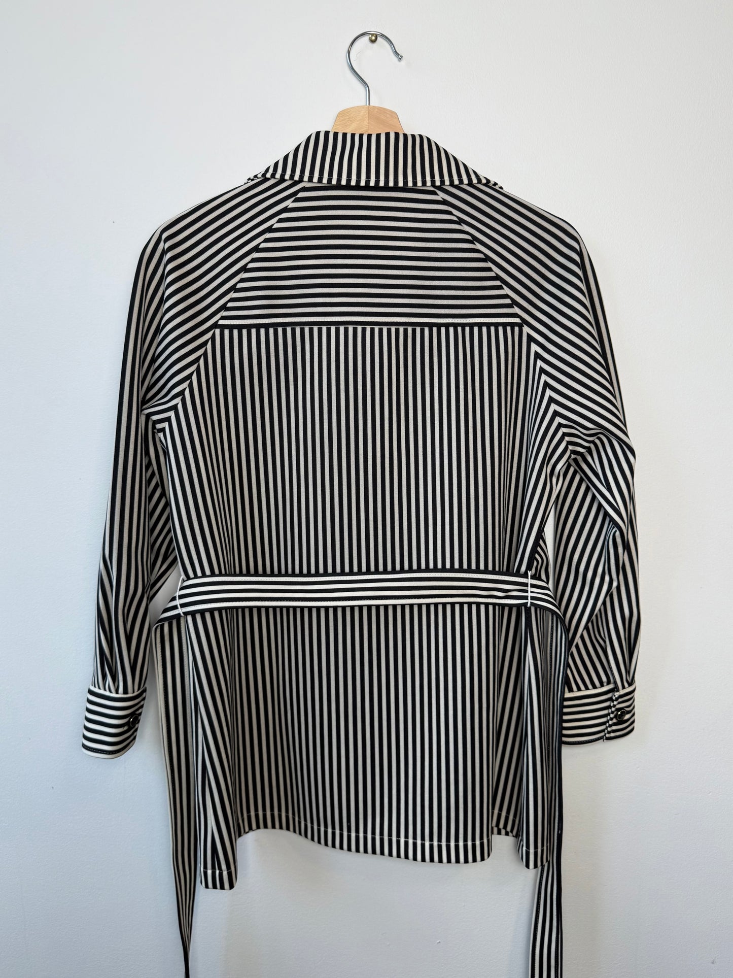 Vintage Y2K Women's Striped Shirt with Matching Belt