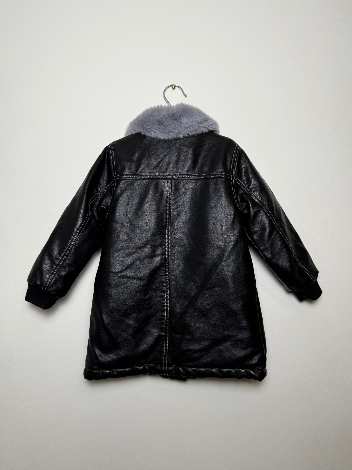 Y2K Girls' Black Long Leather Zip-Up Jacket with Grey Fur Collar