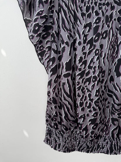 Y2K Dynamite Women's Gray & Pink Leopard Print Top
