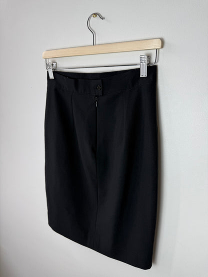 Vintage BESTINI Women's Black Pencil Skirt with Seashell Embroidery