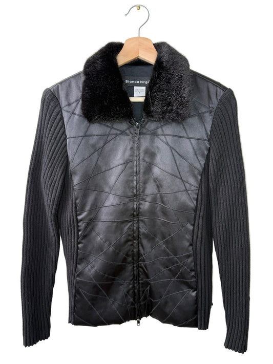Vintage Bianca Nygard Women's Black Zip-Up Sweater with Fur Collar