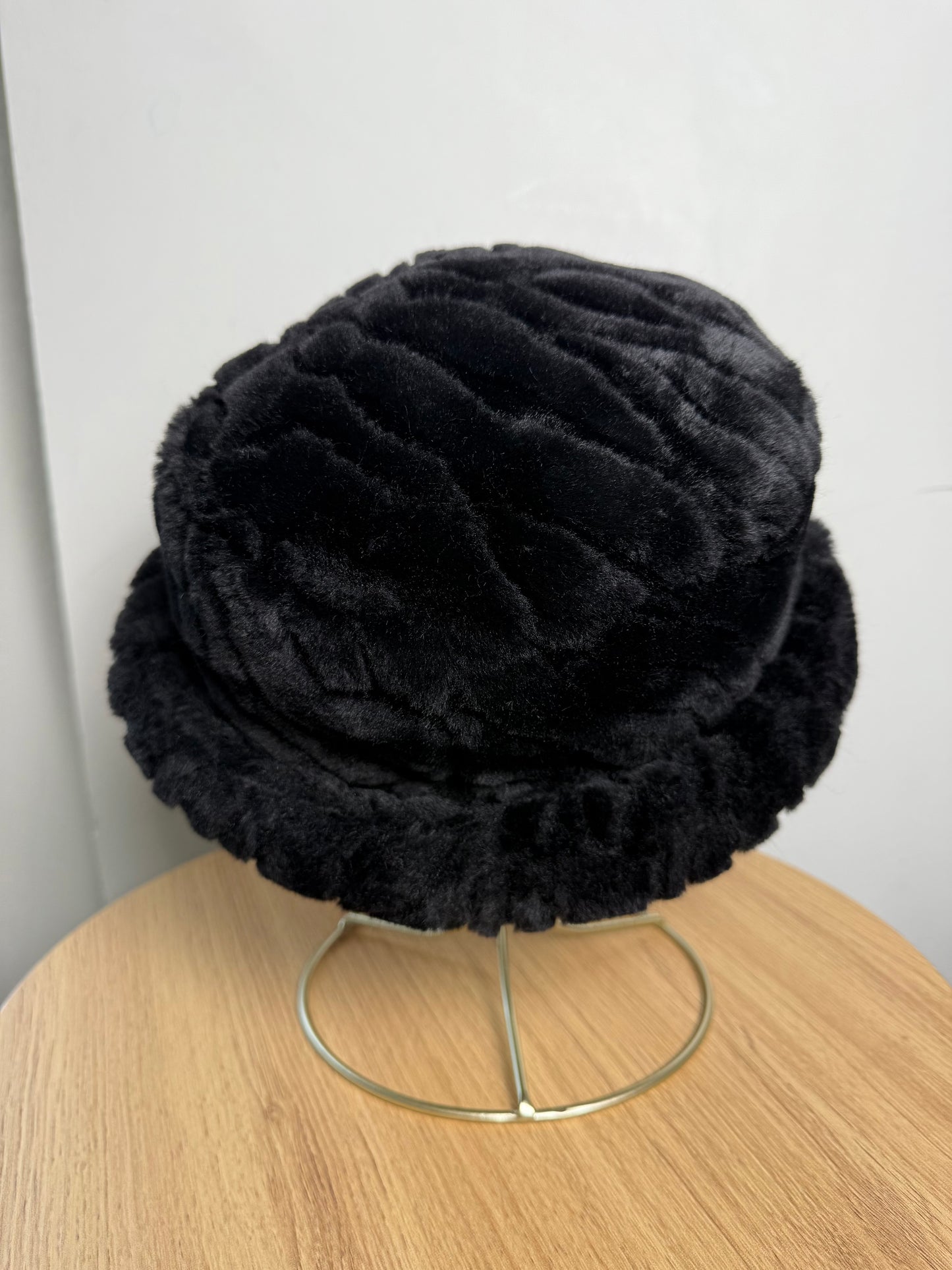 Work Rection Women's Black Faux Fur Winter Hat
