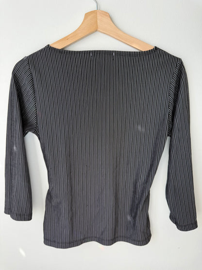 Y2K Beechers Brook Women's Black Striped Long-Sleeve Top