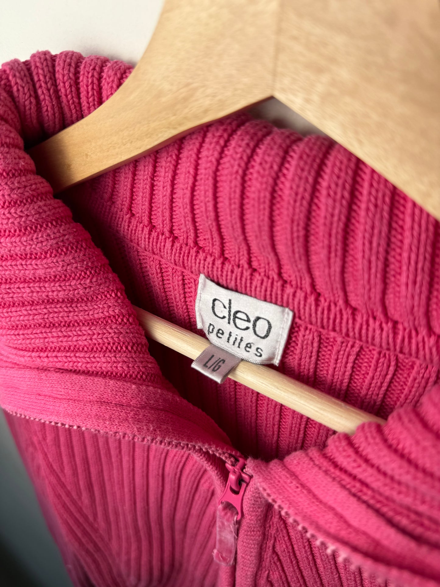 Vintage Cleo Petites Women's  Pink Ribbed Zip-Up Sweater