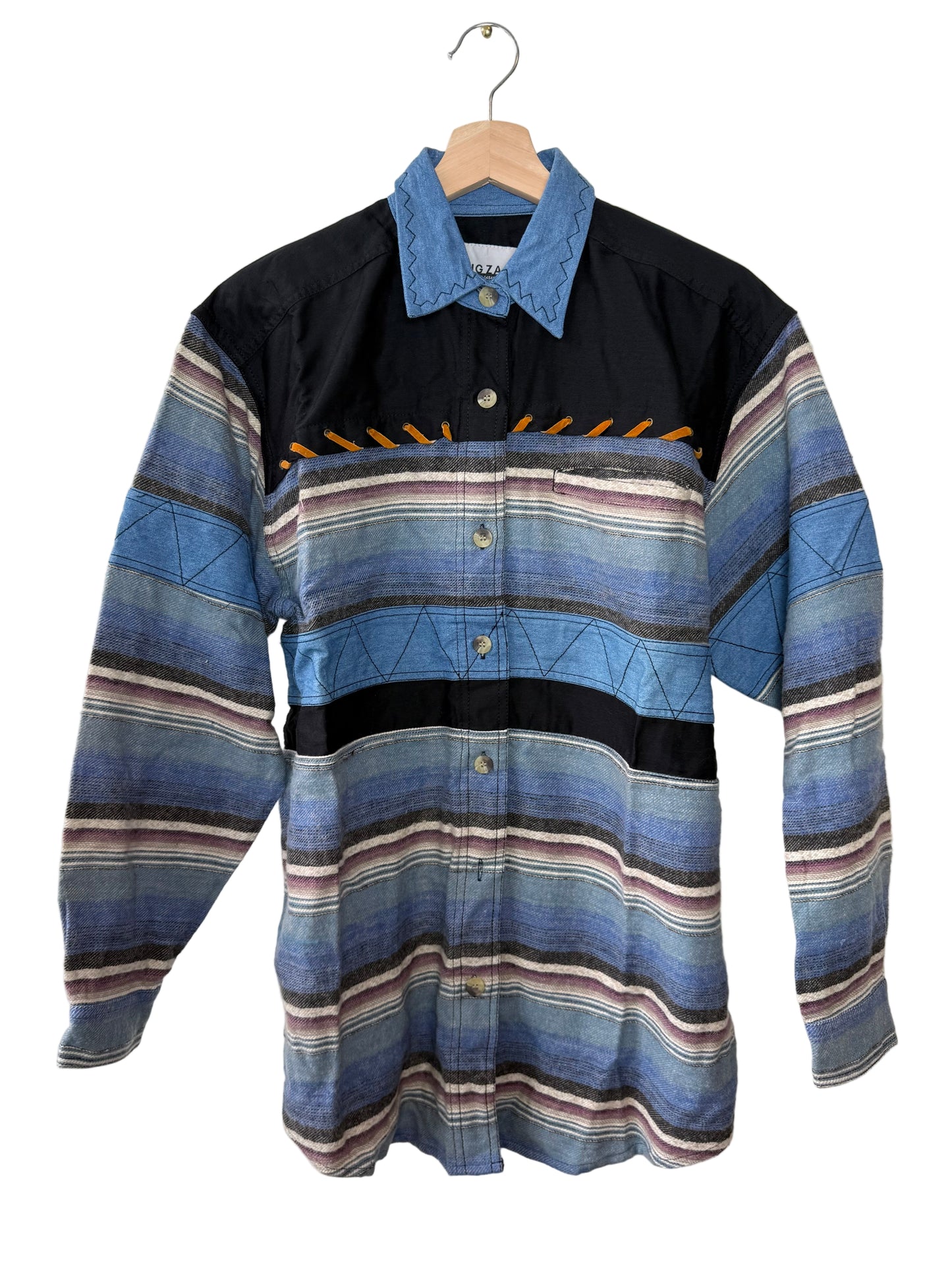 Unworn Vintage ZIGZAG Women's Blue Southwestern Style Shirt