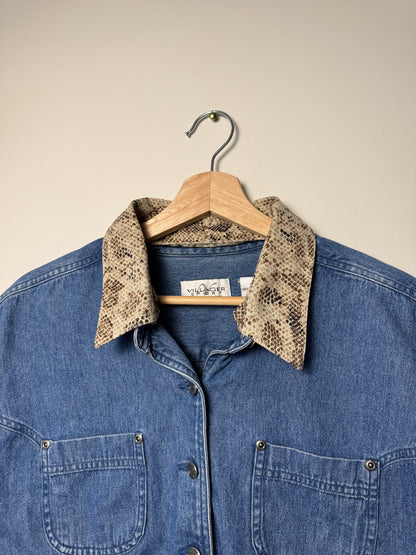 Villager Sport Women's Blue Denim Cropped Shirt with Snake Print Collar
