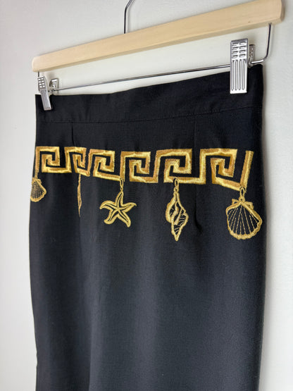 Vintage BESTINI Women's Black Pencil Skirt with Seashell Embroidery