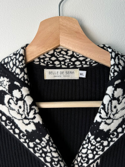BELLE DE SERA Women's Black Ribbed Knit Sweater with Floral Collar