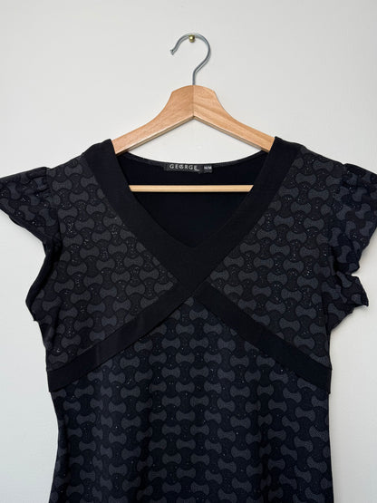 Y2K George Women's Black GeometricPrint Flutter Sleeve V-Neck Top