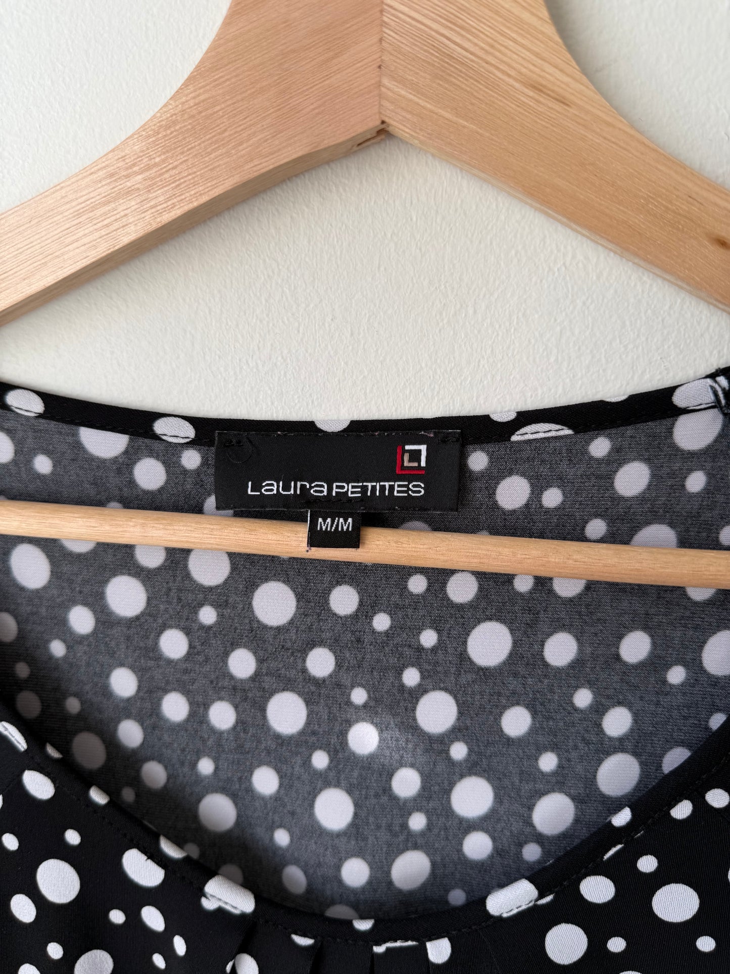 Laura Petites Women's Black & White Polka Dot Top