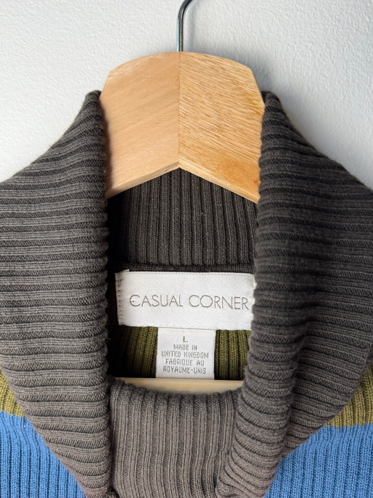 Vintage Casual Corner Women's Multicolored Striped Sweater