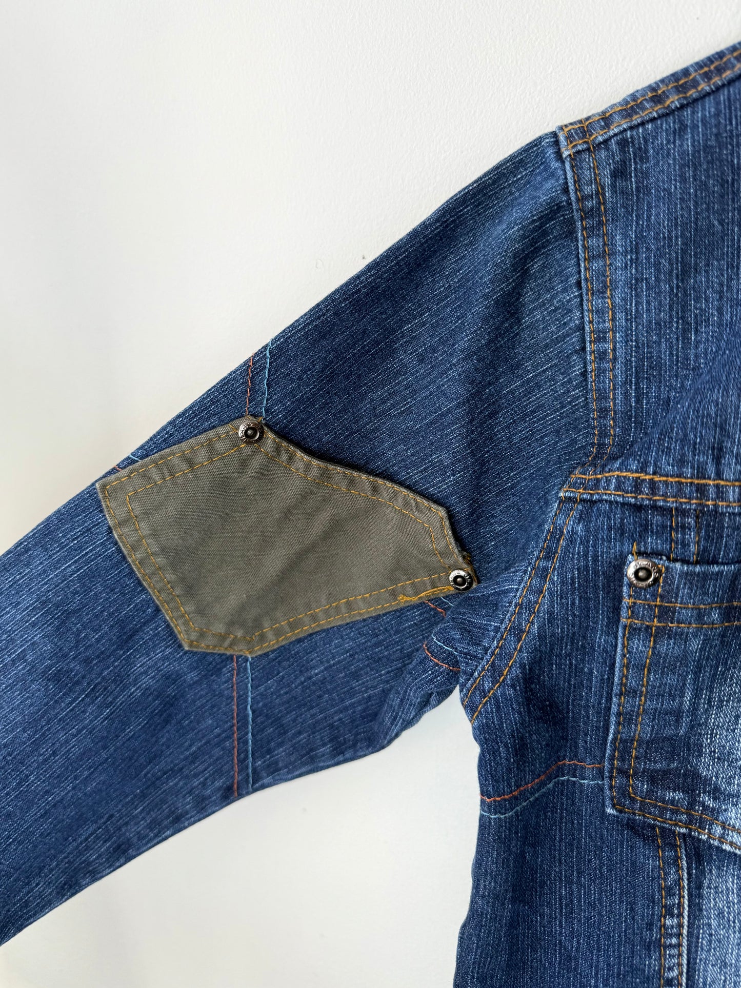 Y2K Long Li Kids' Blue Denim Jacket with Logo Stitching