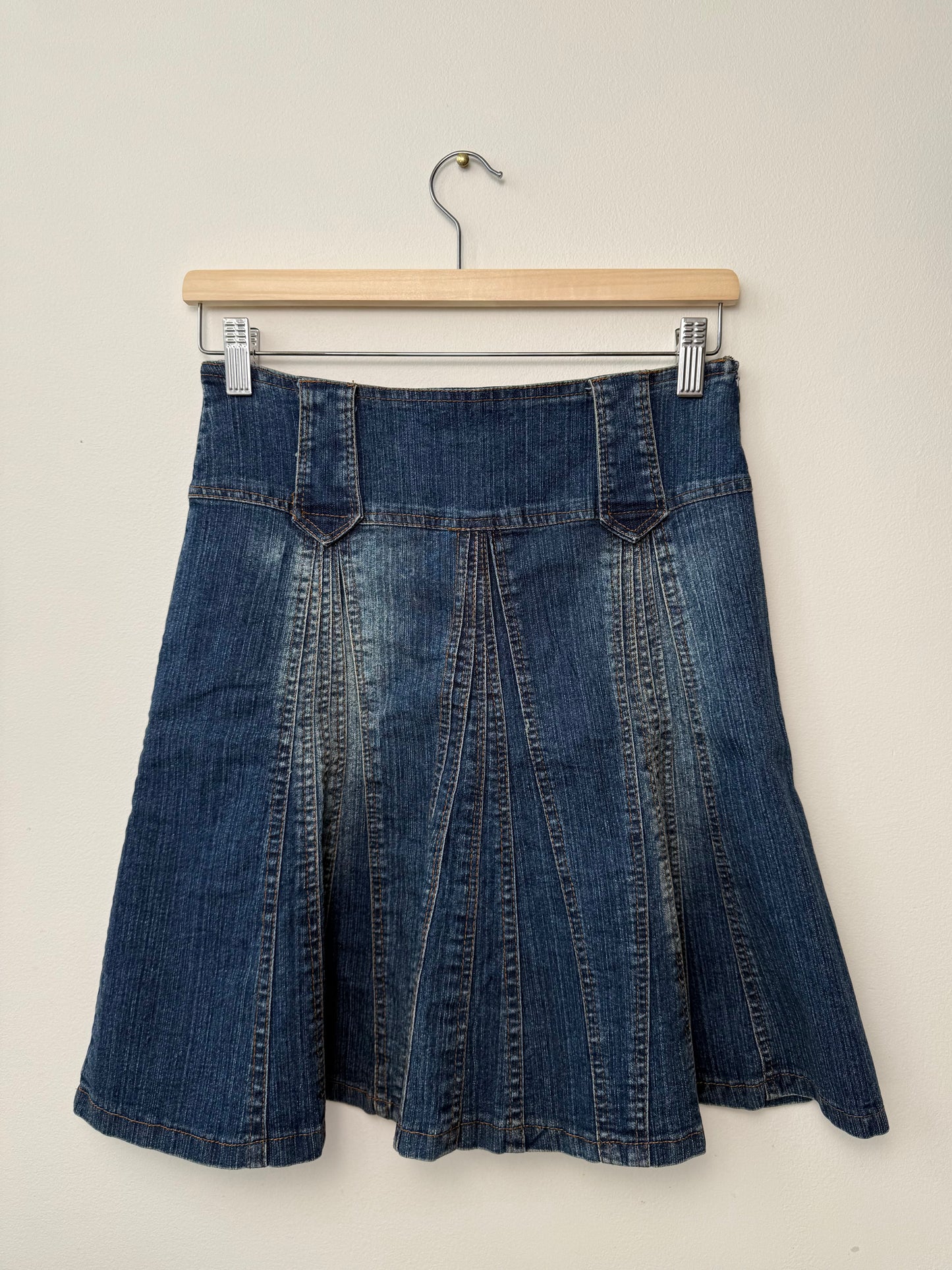 Vintage Y2K JBH Women's Blue Pleated Denim Skirt