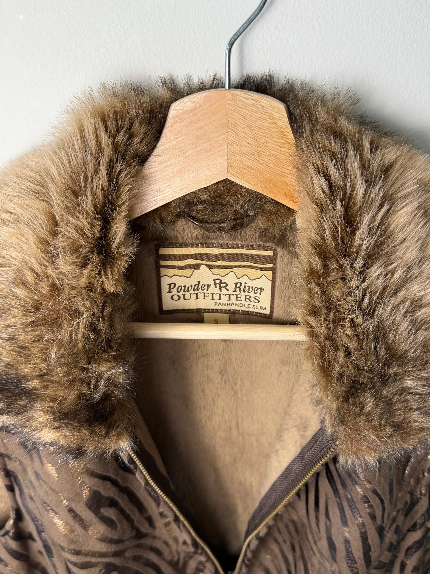 Unworn Power River Outfitters Women's Brown Zebra Faux Fur Zip-Up Vest