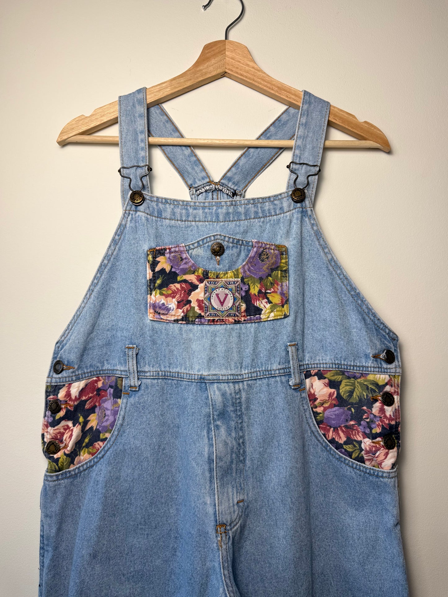 Vintage Women's Light-Wash Blue Floral Denim Overalls