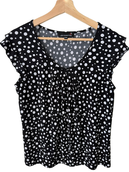 Laura Petites Women's Black & White Polka Dot Top
